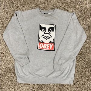 OBEY crewneck sweatshirt XL